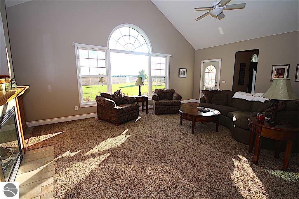 8290 E Millbrook Rd, Shepherd, MI 48883 photo 8