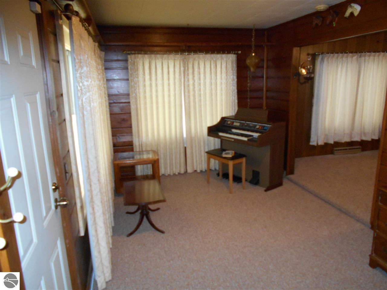 340 W Michigan Ave, Au Gres, MI 48703 photo 6