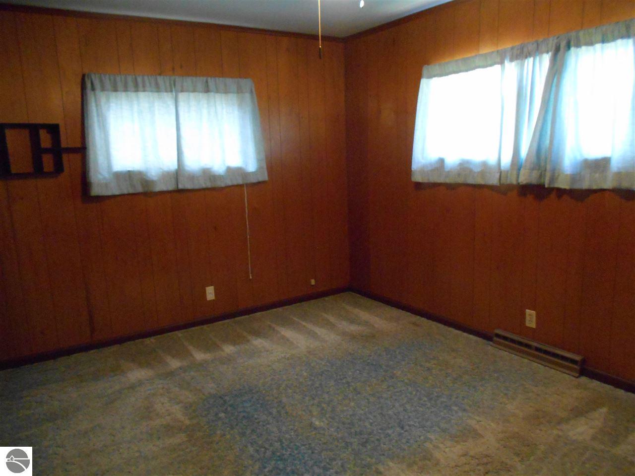 340 W Michigan Ave, Au Gres, MI 48703 photo 11