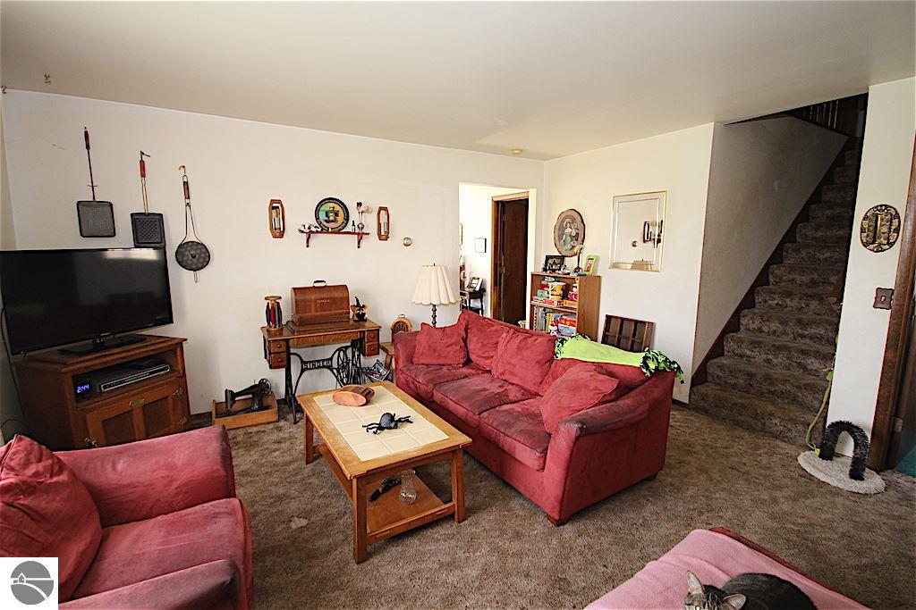 4958 E Pleasant Valley Rd, Shepherd, MI 48883 photo 8