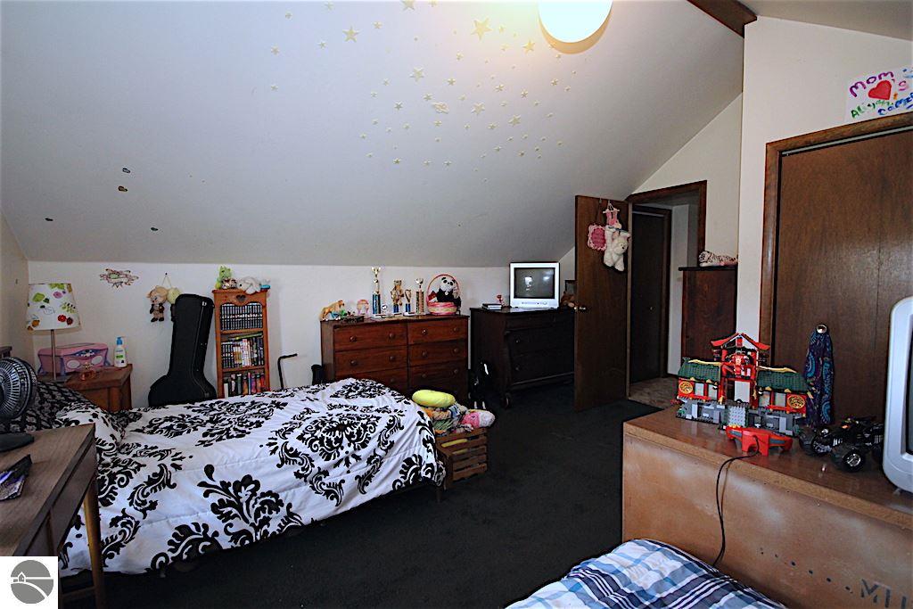 4958 E Pleasant Valley Rd, Shepherd, MI 48883 photo 18