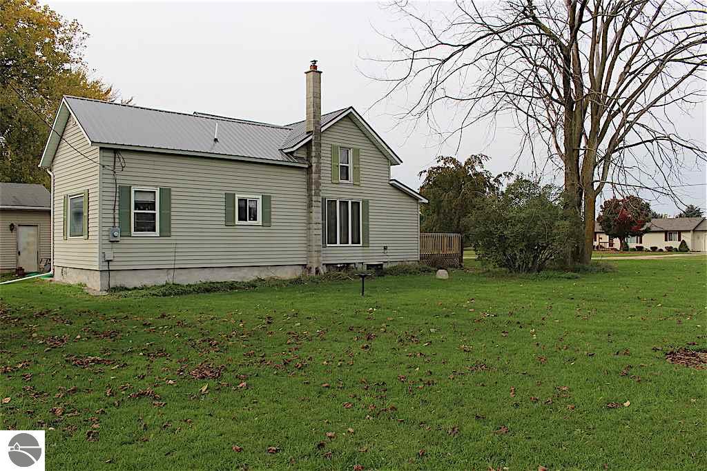 4958 E Pleasant Valley Rd, Shepherd, MI 48883 photo 19