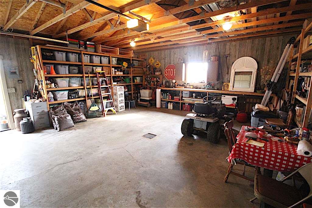 4958 E Pleasant Valley Rd, Shepherd, MI 48883 photo 20
