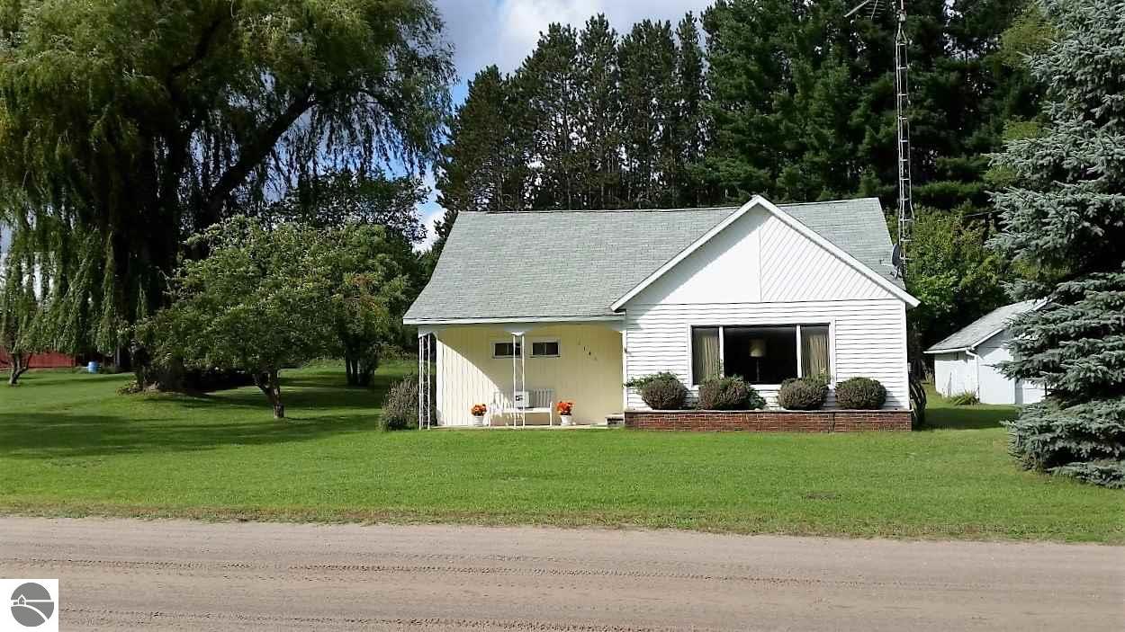 1141 N Scott Rd, Twining, MI 48766 photo 2