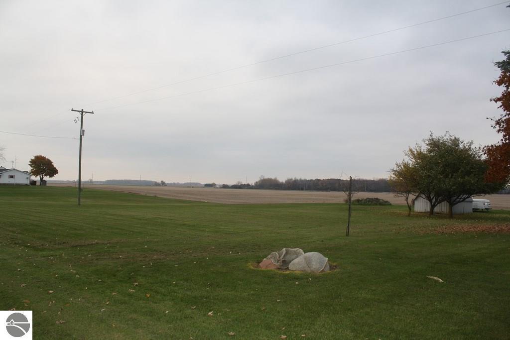 7677 S Leaton Rd, Shepherd, MI 48883 photo 7