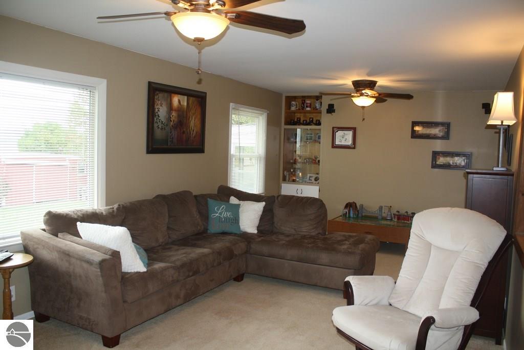 7677 S Leaton Rd, Shepherd, MI 48883 photo 11