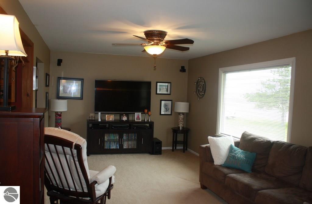 7677 S Leaton Rd, Shepherd, MI 48883 photo 10