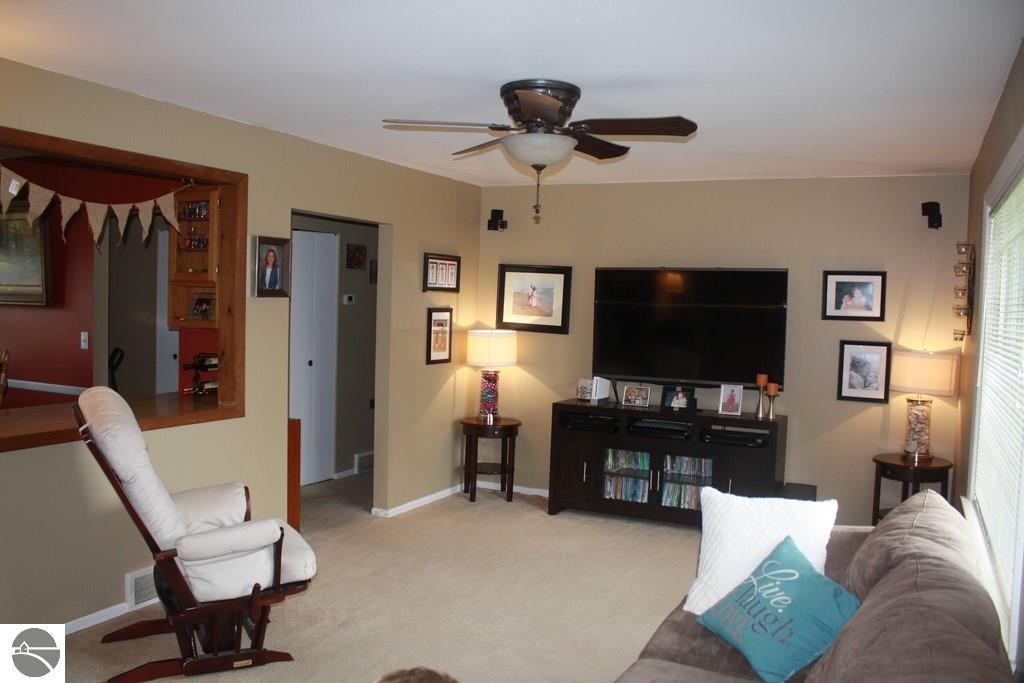 7677 S Leaton Rd, Shepherd, MI 48883 photo 9