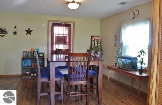 10675 W Washington Rd, Sumner, MI 48889 photo 11