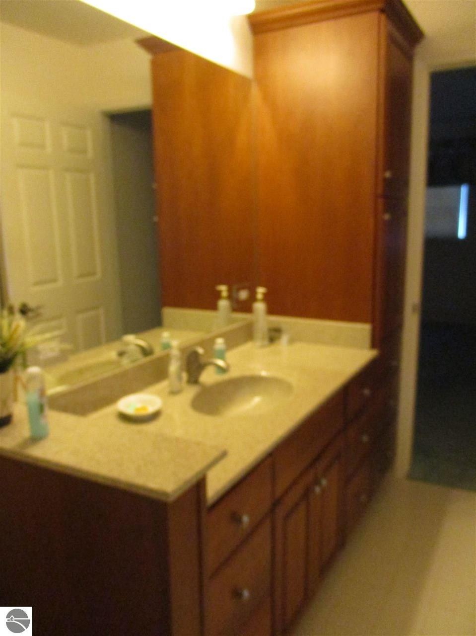 240 Golfside Dr, Alma, MI 48801 photo 18