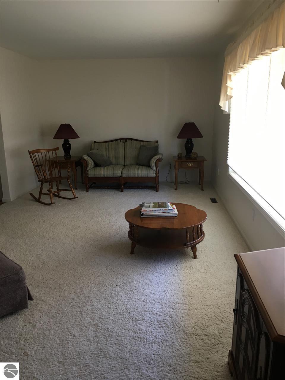 240 Golfside Dr, Alma, MI 48801 photo 8