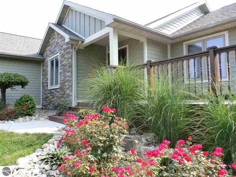 3412 Eagleson Rd, Gladwin, MI 48624 photo 2