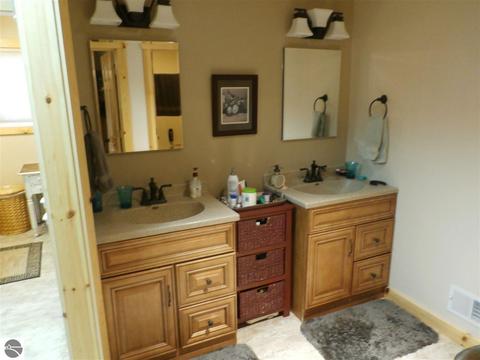 3412 Eagleson Rd, Gladwin, MI 48624 photo 18