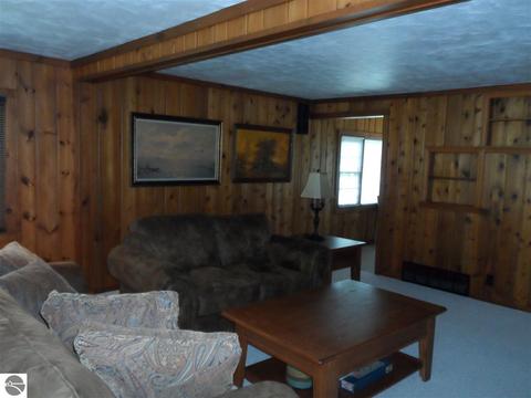 5454 E Michigan Ave, Au Gres, MI 48703 photo 9