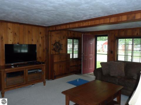 5454 E Michigan Ave, Au Gres, MI 48703 photo 8