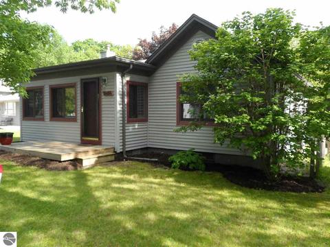 5454 E Michigan Ave, Au Gres, MI 48703 photo 1