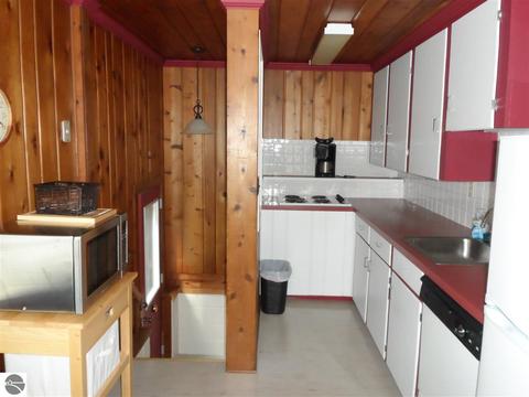 5454 E Michigan Ave, Au Gres, MI 48703 photo 4