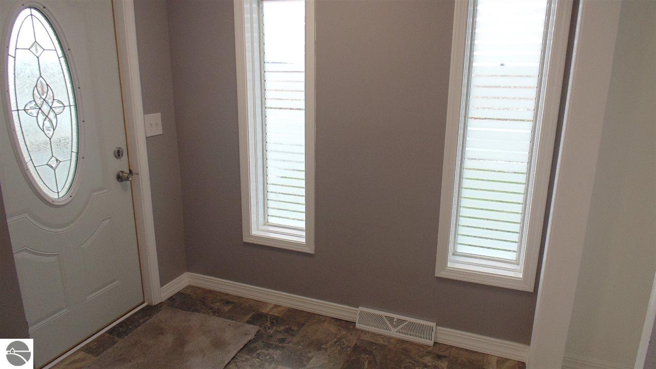 4878 E Baseline Rd, Mount Pleasant, MI 48858 photo 10