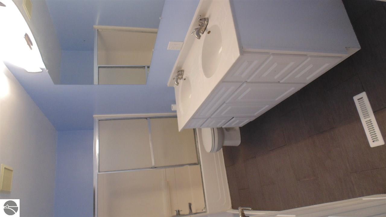 4878 E Baseline Rd, Mount Pleasant, MI 48858 photo 14