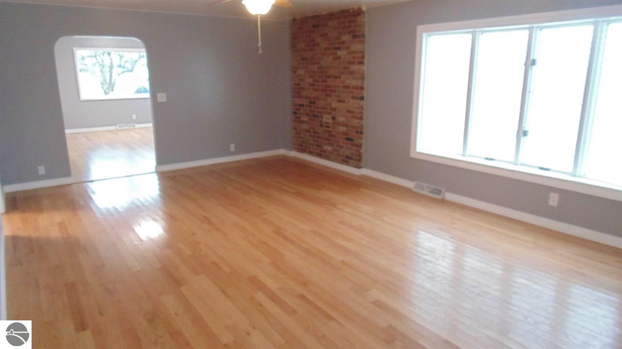 4878 E Baseline Rd, Mount Pleasant, MI 48858 photo 15