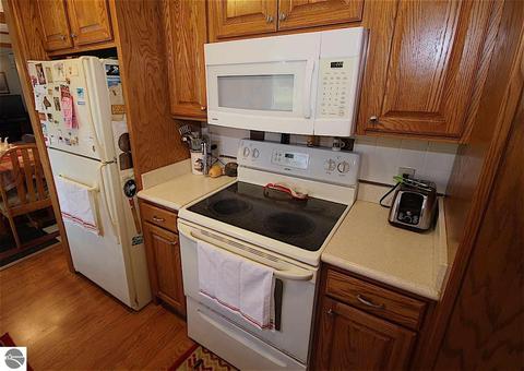 5520 S Shepherd Rd, Shepherd, MI 48883 photo 14