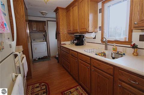 5520 S Shepherd Rd, Shepherd, MI 48883 photo 13