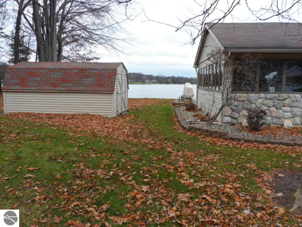 4580 Queens Way, Gladwin, MI 48624 photo 35