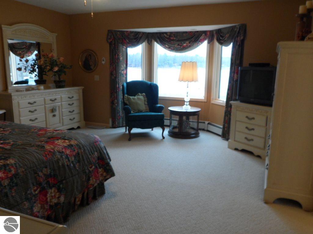 4580 Queens Way, Gladwin, MI 48624 photo 24