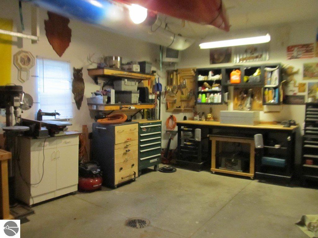 2792 E Millbrook Rd, Mount Pleasant, MI 48858 photo 28