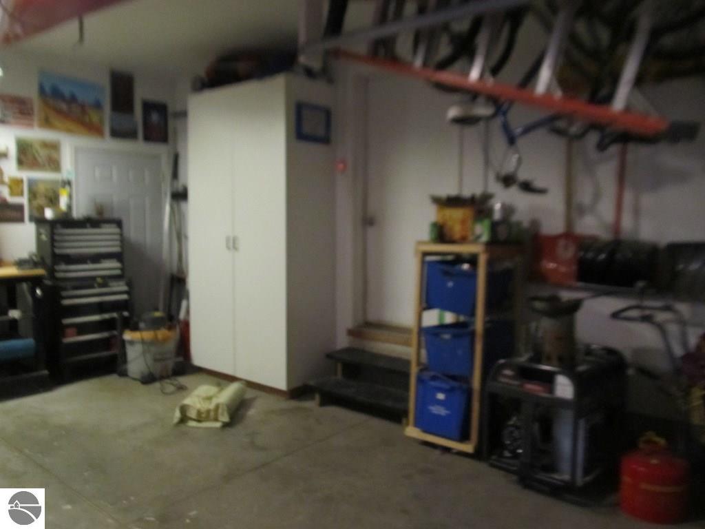 2792 E Millbrook Rd, Mount Pleasant, MI 48858 photo 27