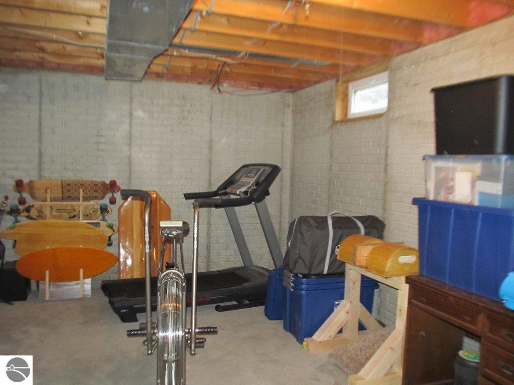 2792 E Millbrook Rd, Mount Pleasant, MI 48858 photo 23