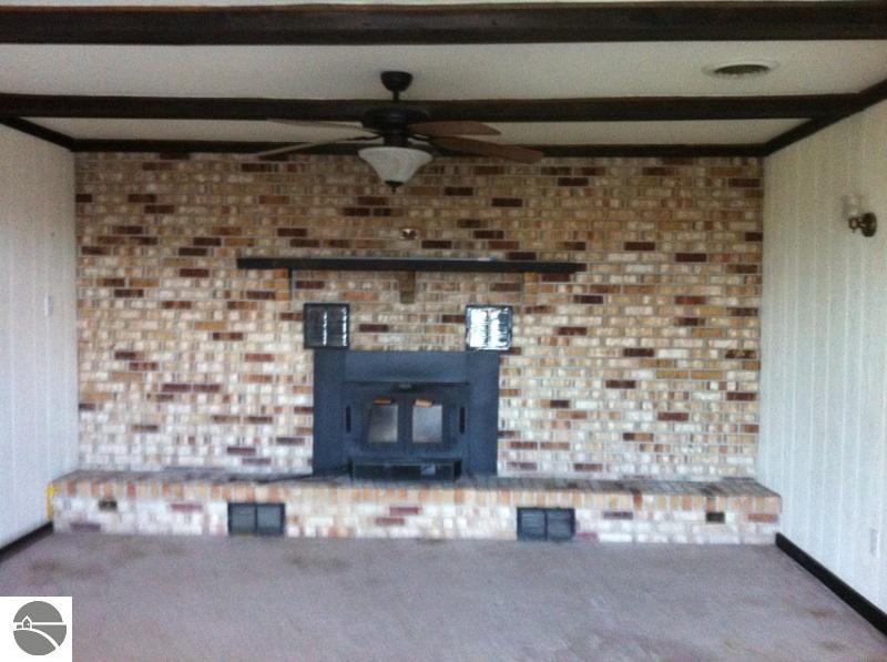 2211 Green Dr, Au Gres, MI 48703 photo 3