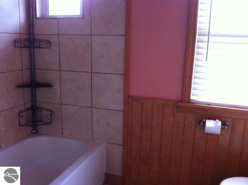 2211 Green Dr, Au Gres, MI 48703 photo 9