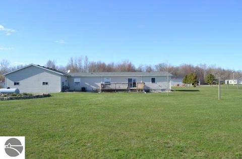 5393 W Fillmore Rd, Ithaca, MI 48847 photo 10