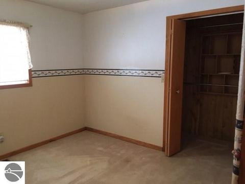 11510 E M-61, Gladwin, MI 48624 photo 7