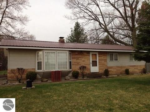 11510 E M-61, Gladwin, MI 48624 photo 13