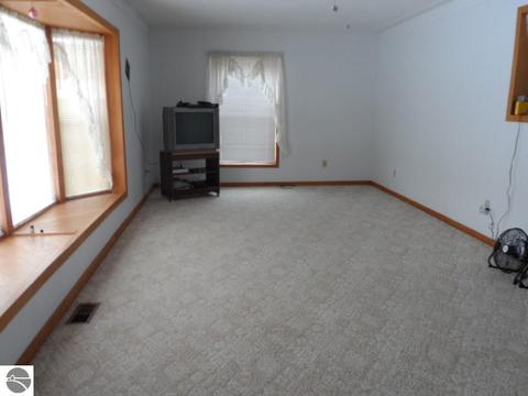 11510 E M-61, Gladwin, MI 48624 photo 15