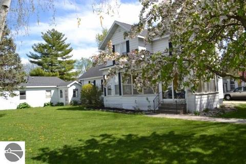215 S Main St, Ithaca, MI 48847 photo 22