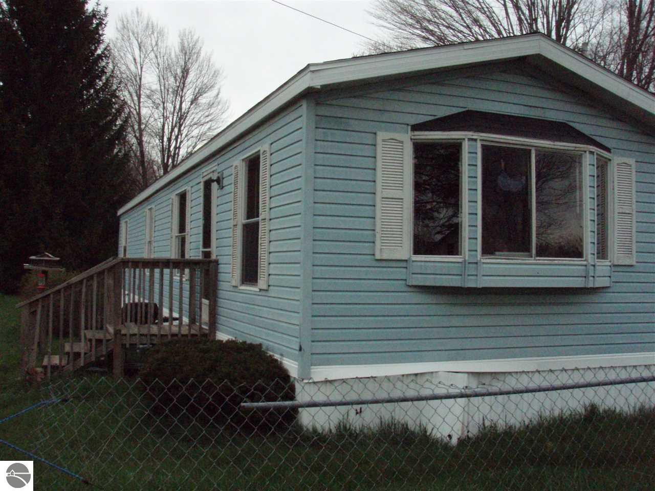 1996 S M-18, Gladwin, MI 48624 photo 3