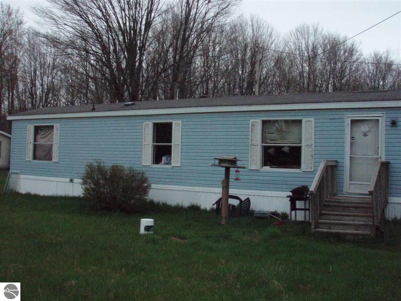 1996 S M-18, Gladwin, MI 48624 photo 4