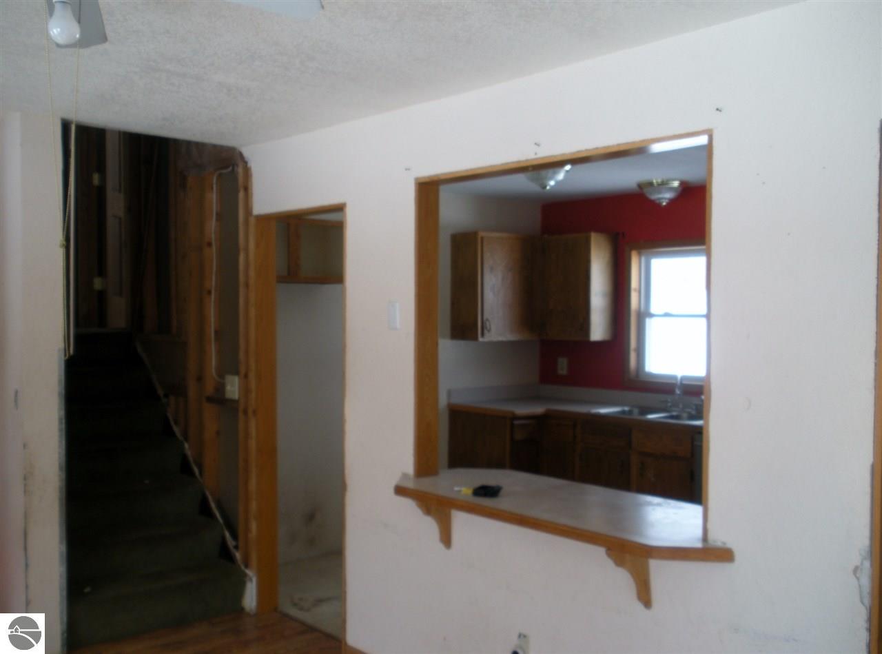 10480 Second St, Farwell, MI 48622 photo 16