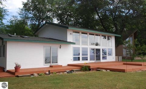 4392 E Michigan Ave, Au Gres, MI 48703 photo 1