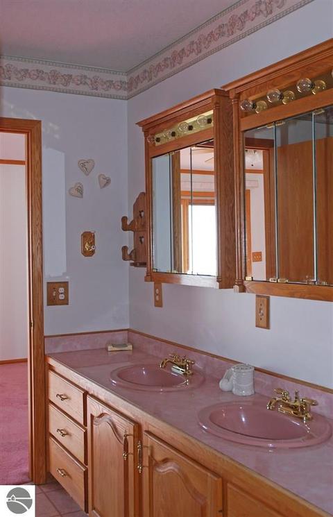 4392 E Michigan Ave, Au Gres, MI 48703 photo 16