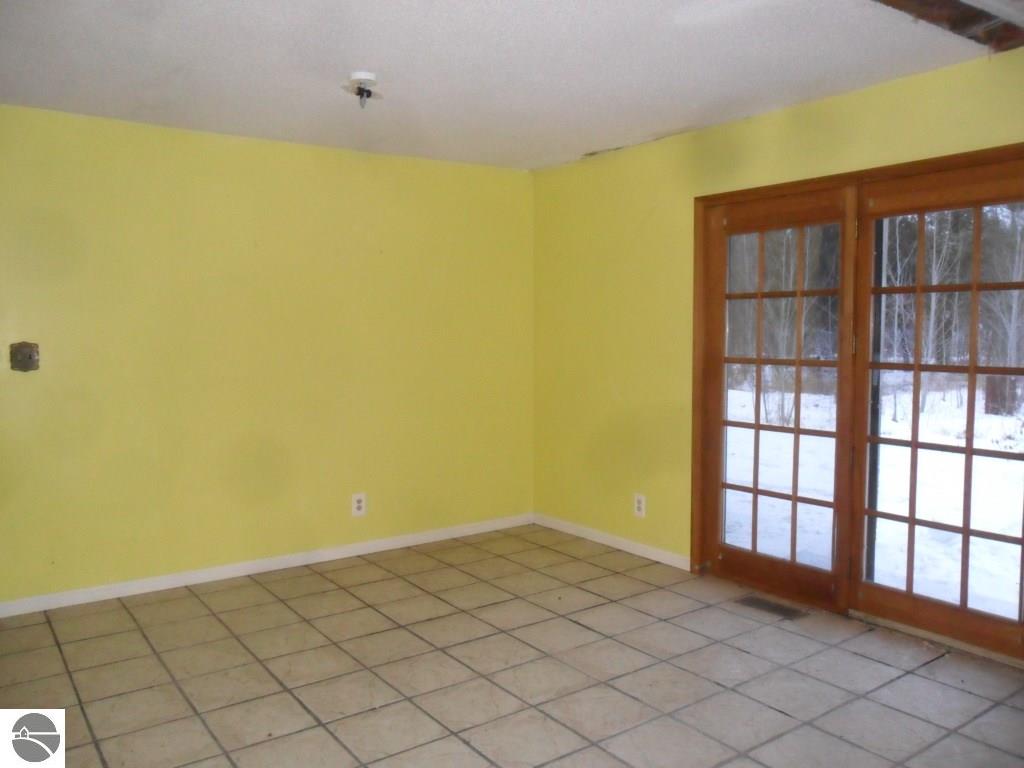 1360 Bear Ave, Harrison, MI 48625 photo 9