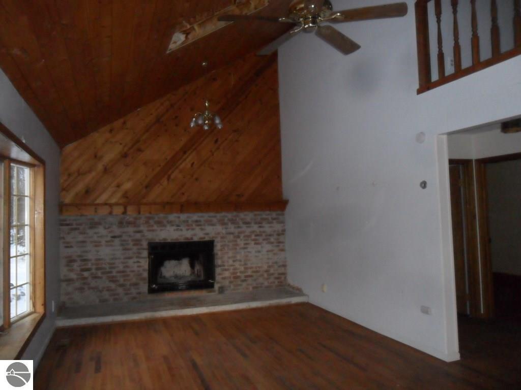1360 Bear Ave, Harrison, MI 48625 photo 3