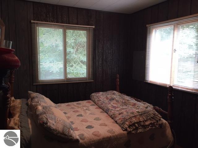 3222 Appletree Ln, Farwell, MI 48622 photo 9