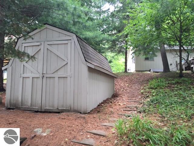 3222 Appletree Ln, Farwell, MI 48622 photo 21