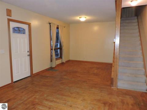 514 E Newark St, Ithaca, MI 48847 photo 11