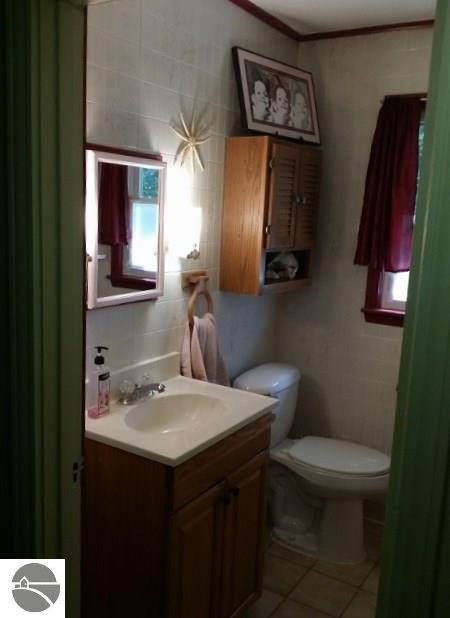 602 E Sixth St, Clare, MI 48617 photo 10