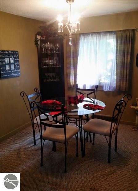 602 E Sixth St, Clare, MI 48617 photo 5